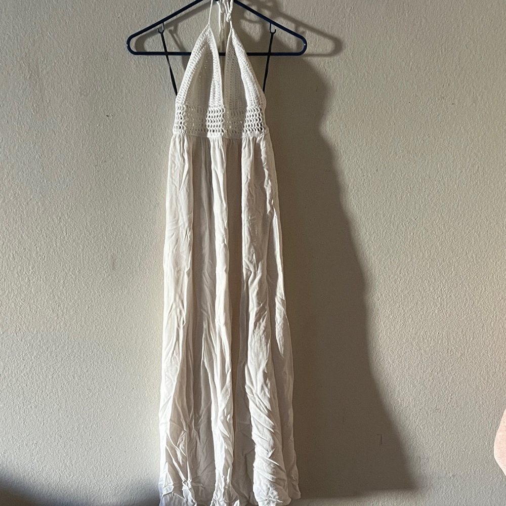 Forever 21 Cream Maxi Dress